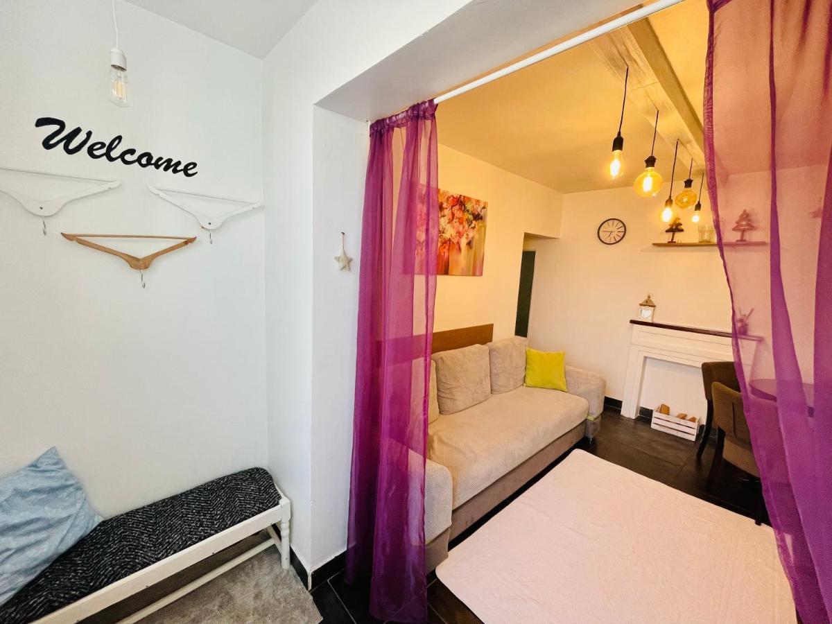 Perfect Place To Stay Self Check In-24H-Netflix-Wifi Reșița Dış mekan fotoğraf